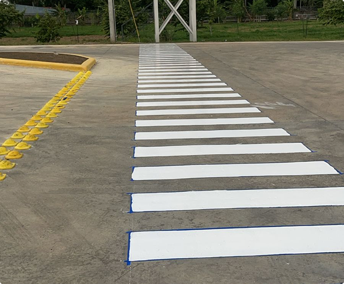 Señalización horizontal y vertical de carreteras